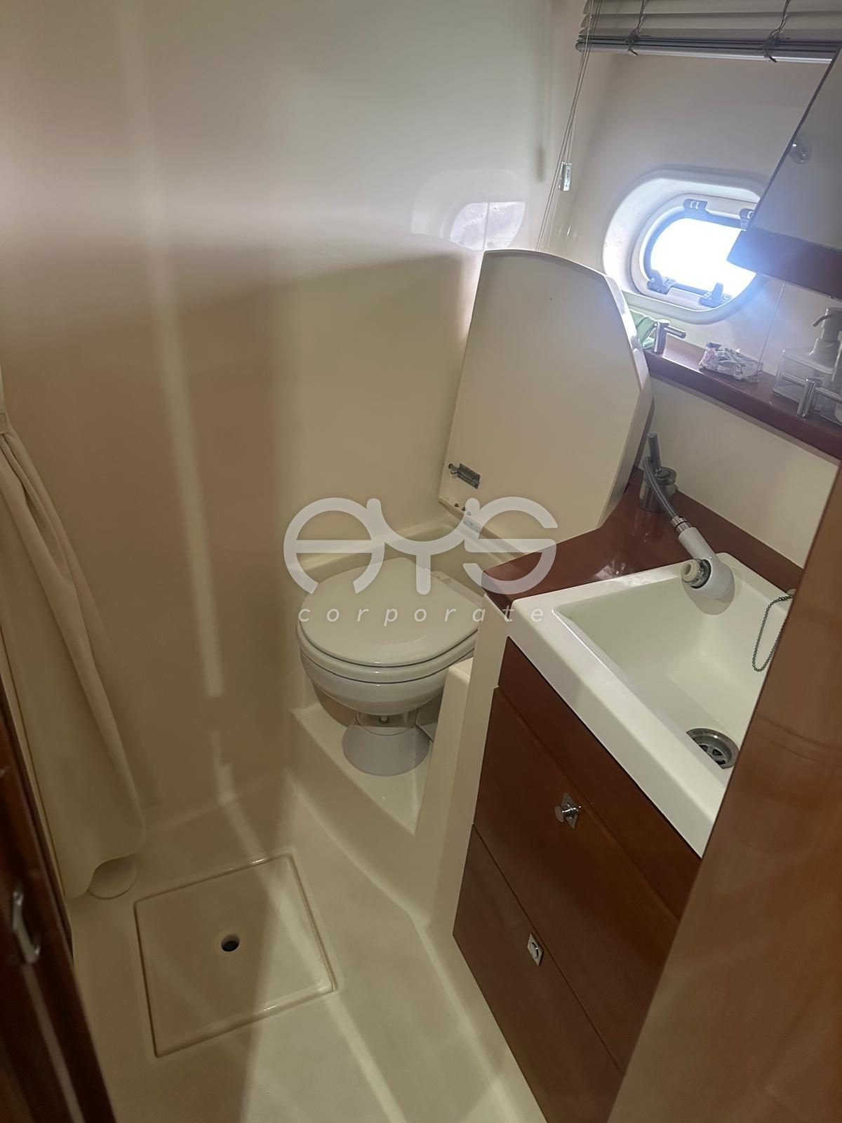 Prestige  42 S - foto 19 di 23